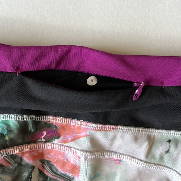 Lululemon Speed Tight Leggings - Picture 10 of 16